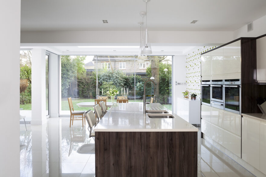 Raphael Drive, Thames Ditton Ade Architecture